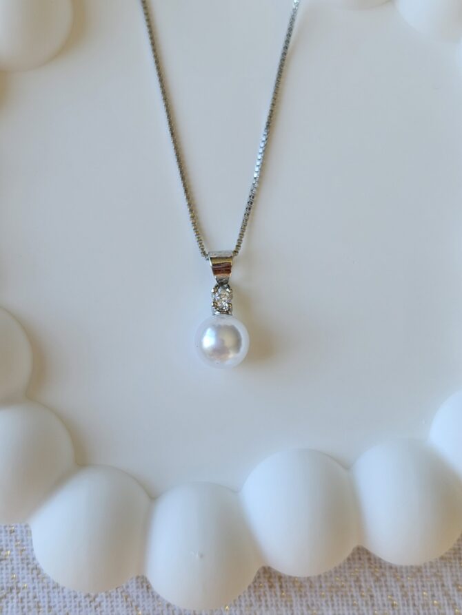 Derya Pendant - Sterling Silver with Freshwater Pearl & Cubic Zirconia - Image 2
