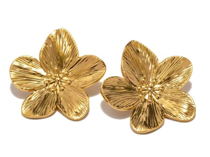 Camilia Flower Earrings - 18k Gold-Plated Floral Studs - Image 2