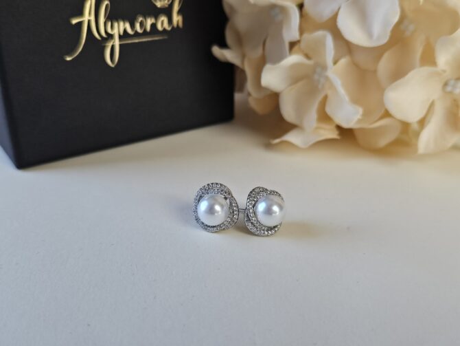 Charlotte Studs - Silver-Plated Pearl Earrings with Cubic Zirconia