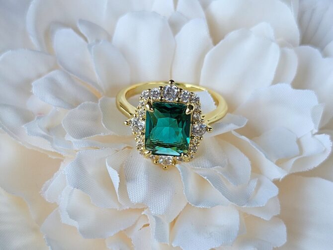 Diana Ring - Gold-Plated Sterling Silver with Green Square Crystal - Image 2