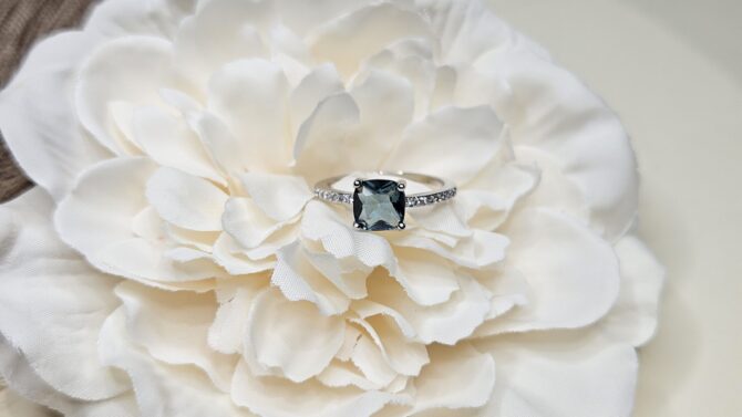 Peacock Blue Ring - Silver-Plated with Square Crystal & Cubic Zirconia - Image 2