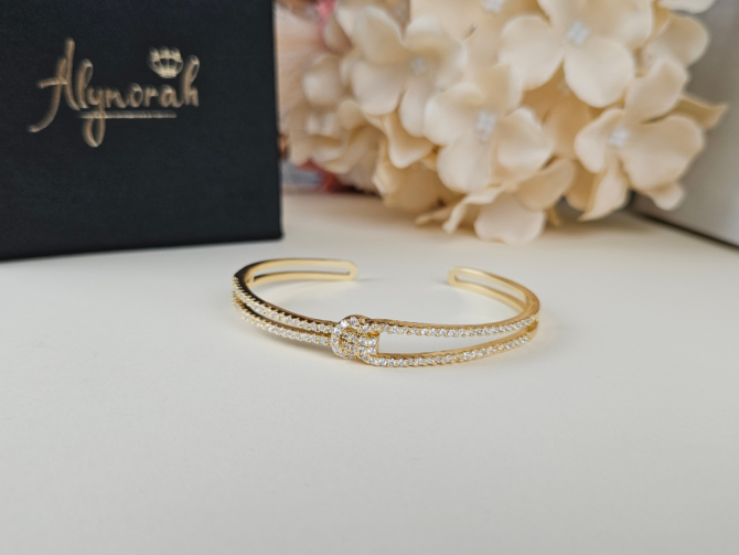 Cuffed Knot Bangle - Gold-Plated Stainless Steel with Cubic Zirconia